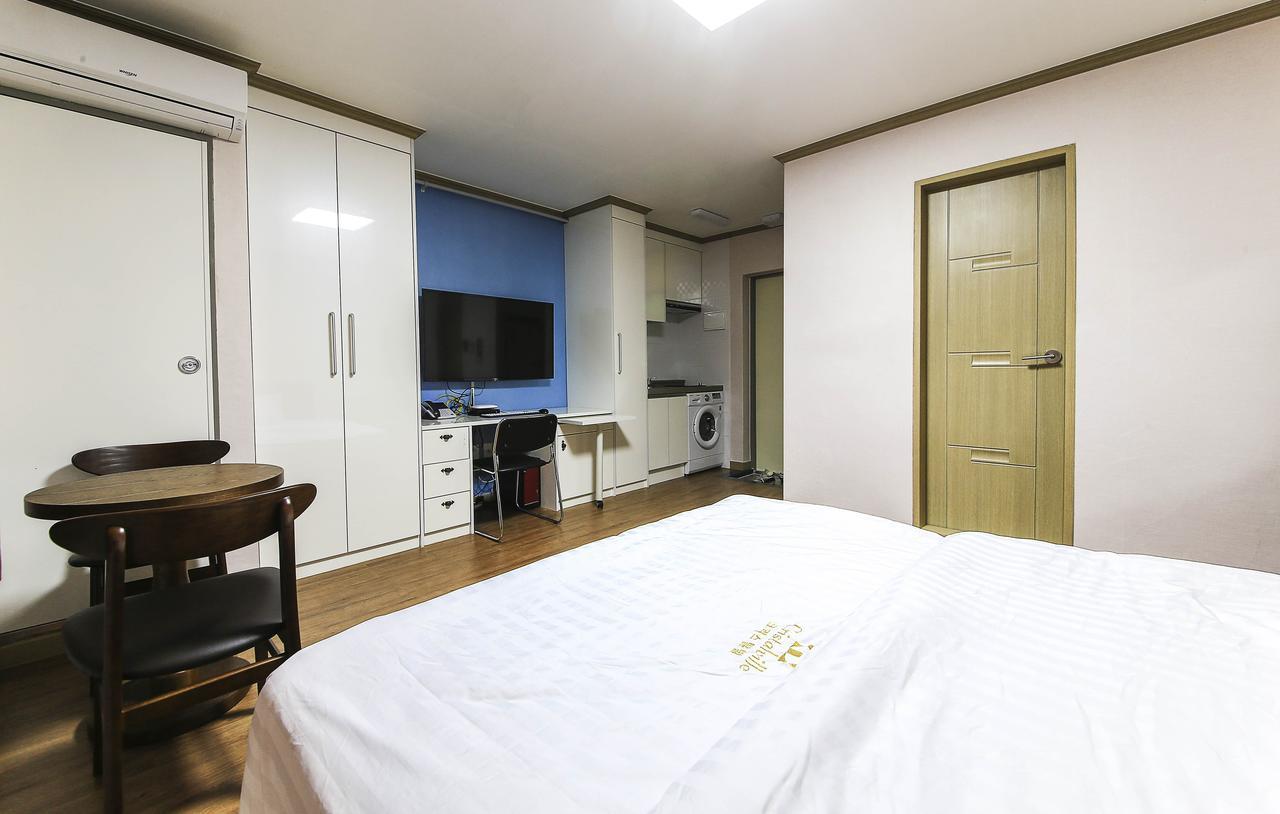 Crystal Residence Hotel Daejeon Exterior foto